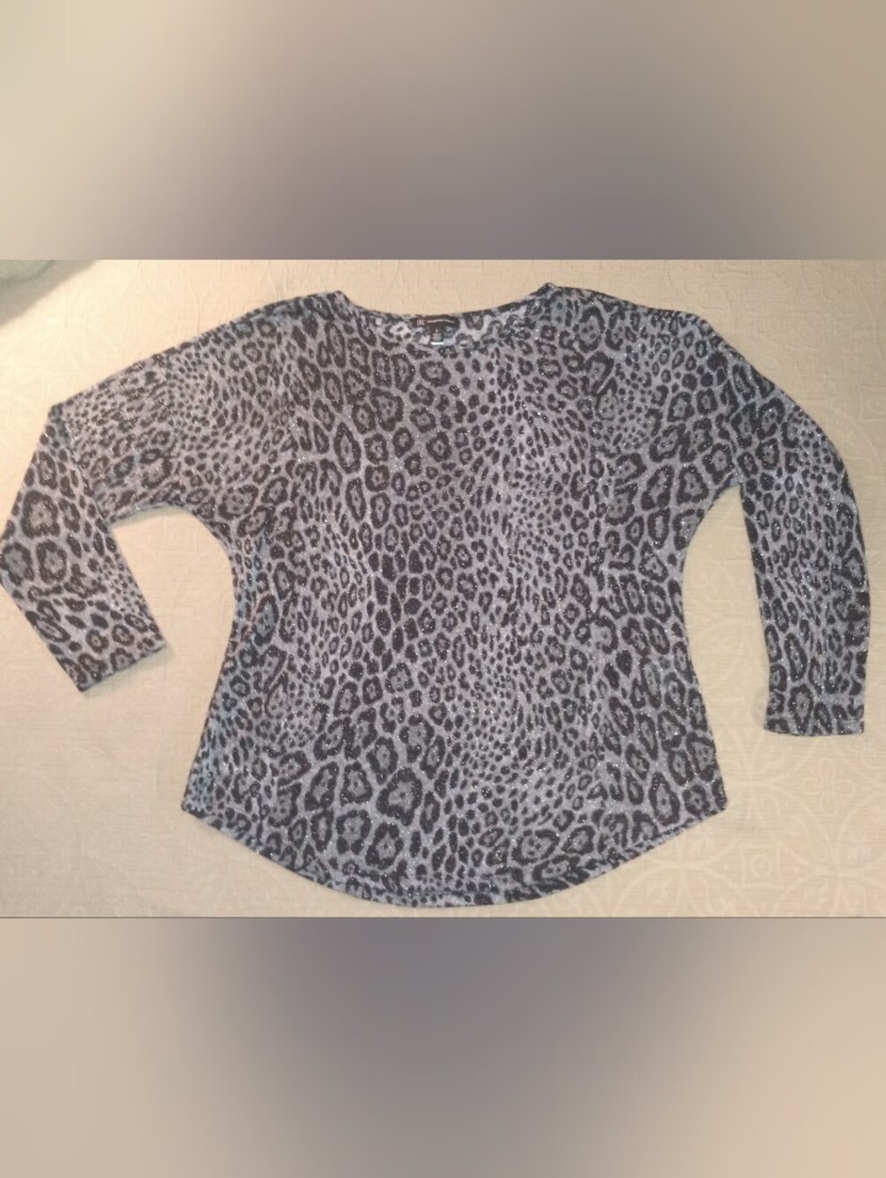 INC International Concepts Grey and Black Leopard-Print Long Sleeve Top SZ18-20 - Picture 2 of 7